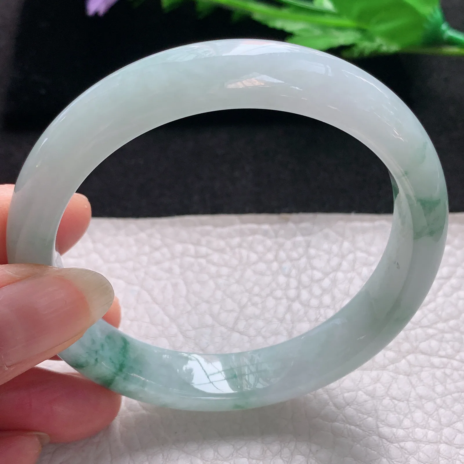 nr大圈口59.8*12*8缅甸翡翠a货玉手镯冰飘花正圈平安镯宽版玉手环
