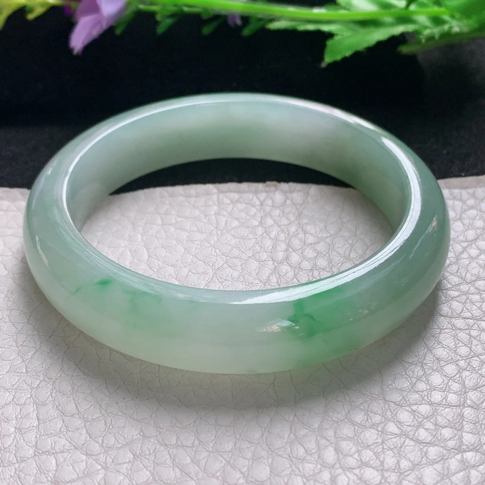 nr实拍58.7*14.2*10缅甸翡翠a货玉手镯冰飘绿花正圈平安镯宽版玉手环