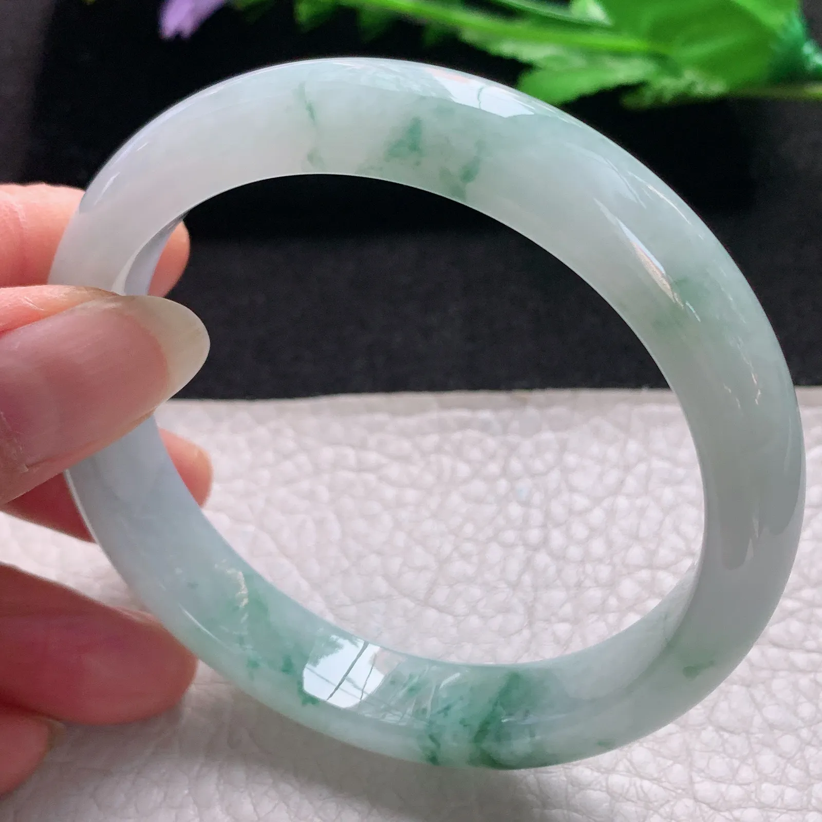 nr大圈口59.8*12*8缅甸翡翠a货玉手镯冰飘花正圈平安镯宽版玉手环
