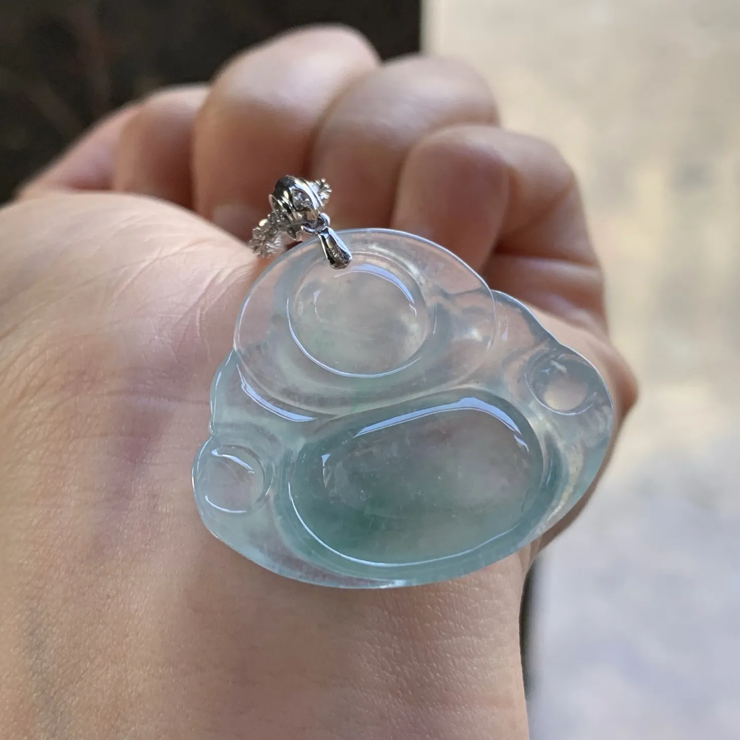 冰蓝佛公
 底色漂亮冰透