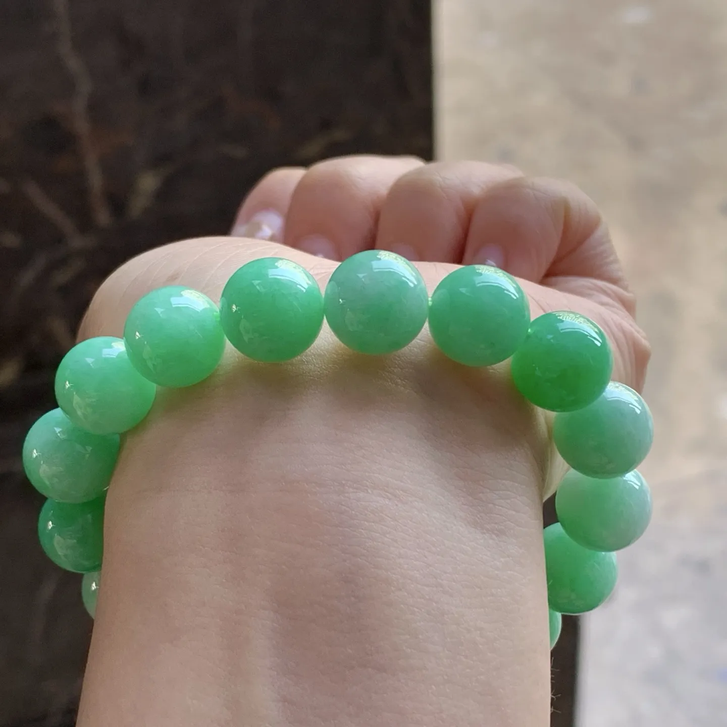 豆绿手串
佩戴大气～