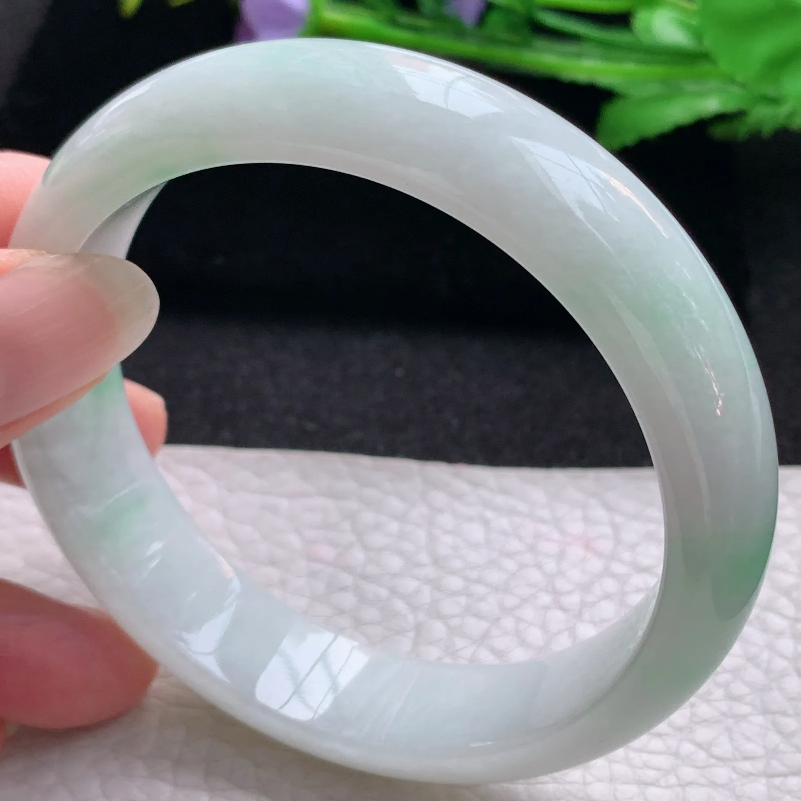 nr大圈口60*15*8缅甸翡翠a货玉手镯白底青正圈平安镯宽版玉手环