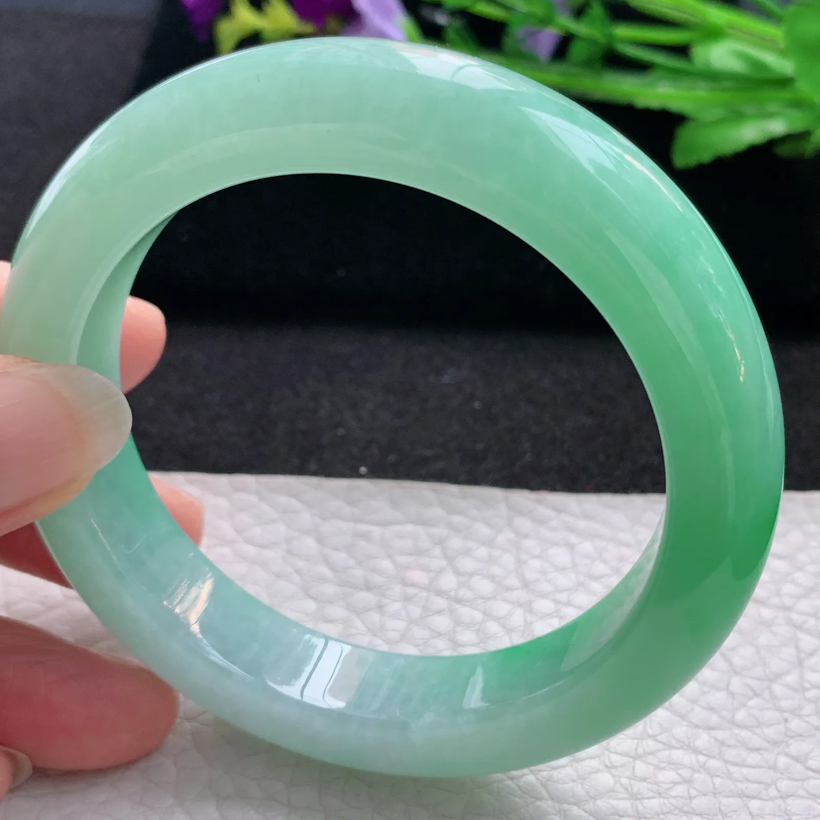 yq收藏款58*13*10缅甸翡翠a货玉手镯阳绿胶感厚装平安镯宽版玉手环