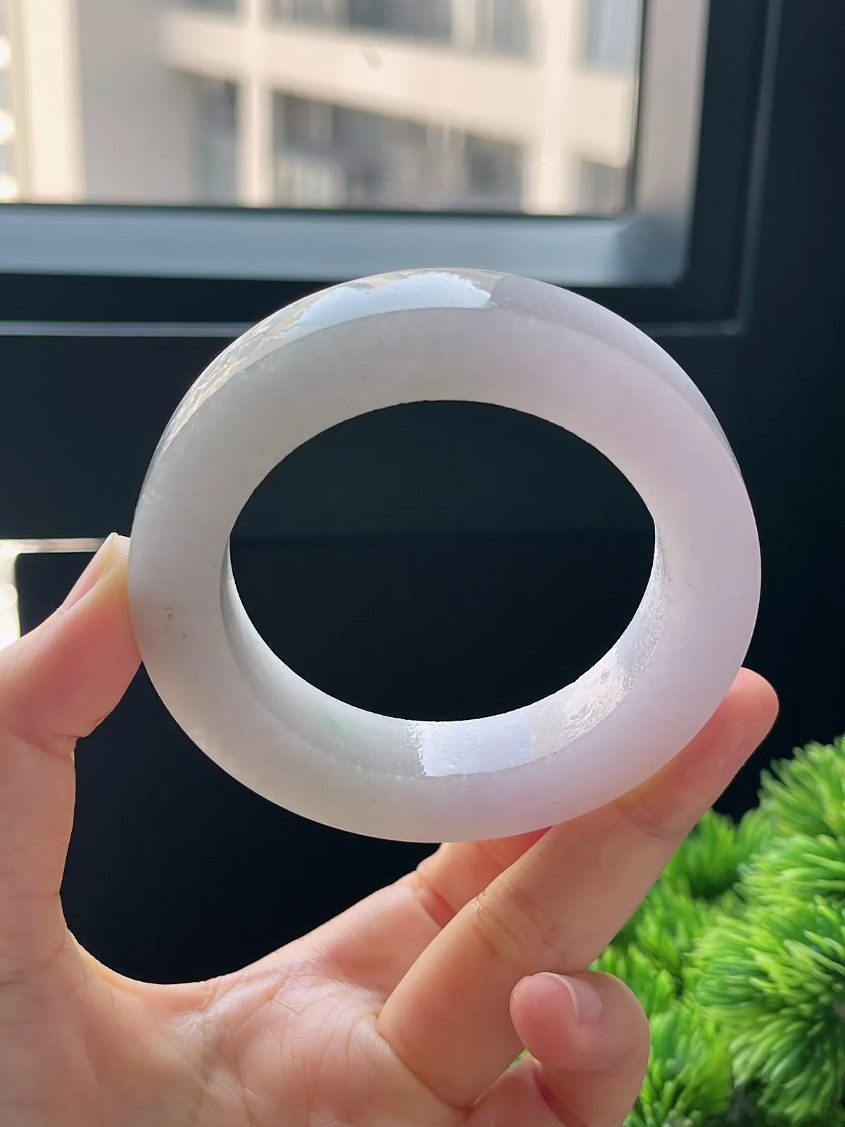 翡翠毛坯，⭕️正圈最大做59，圆条最大做55；最小做52.6