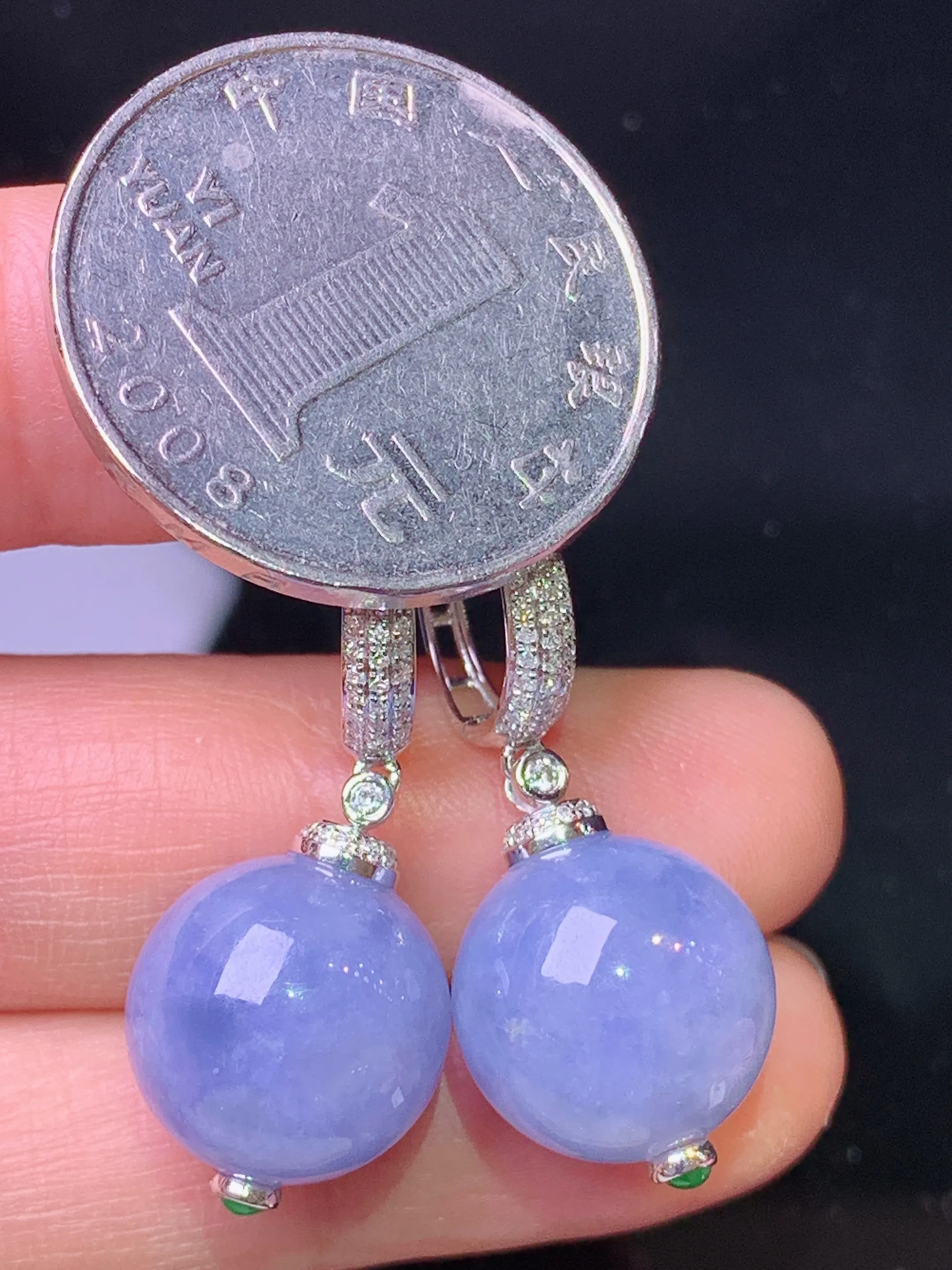 18k金钻镶嵌紫罗兰圆珠耳坠  玉质细腻 色泽艳丽清新 整体尺寸32.2*13