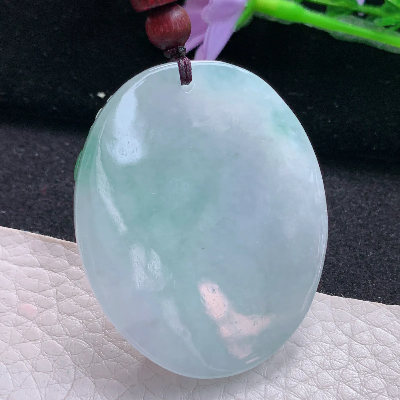 zen自然光48.8*39.3*10天然缅甸翡翠飘绿马上有钱 生肖马玉吊坠 玉挂件