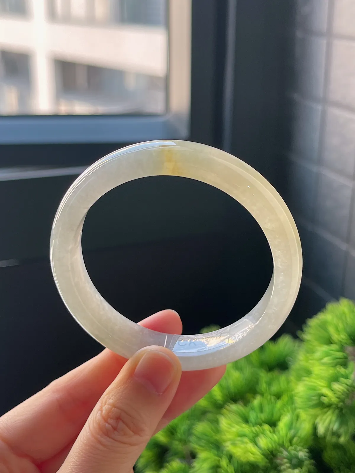 正圈54.6圈口，翡翠冰糯种黄色手镯