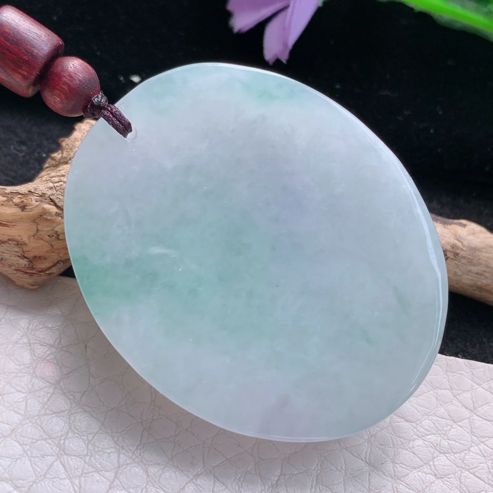 zen自然光48.8*39.3*10天然缅甸翡翠飘绿马上有钱 生肖马玉吊坠 玉挂件