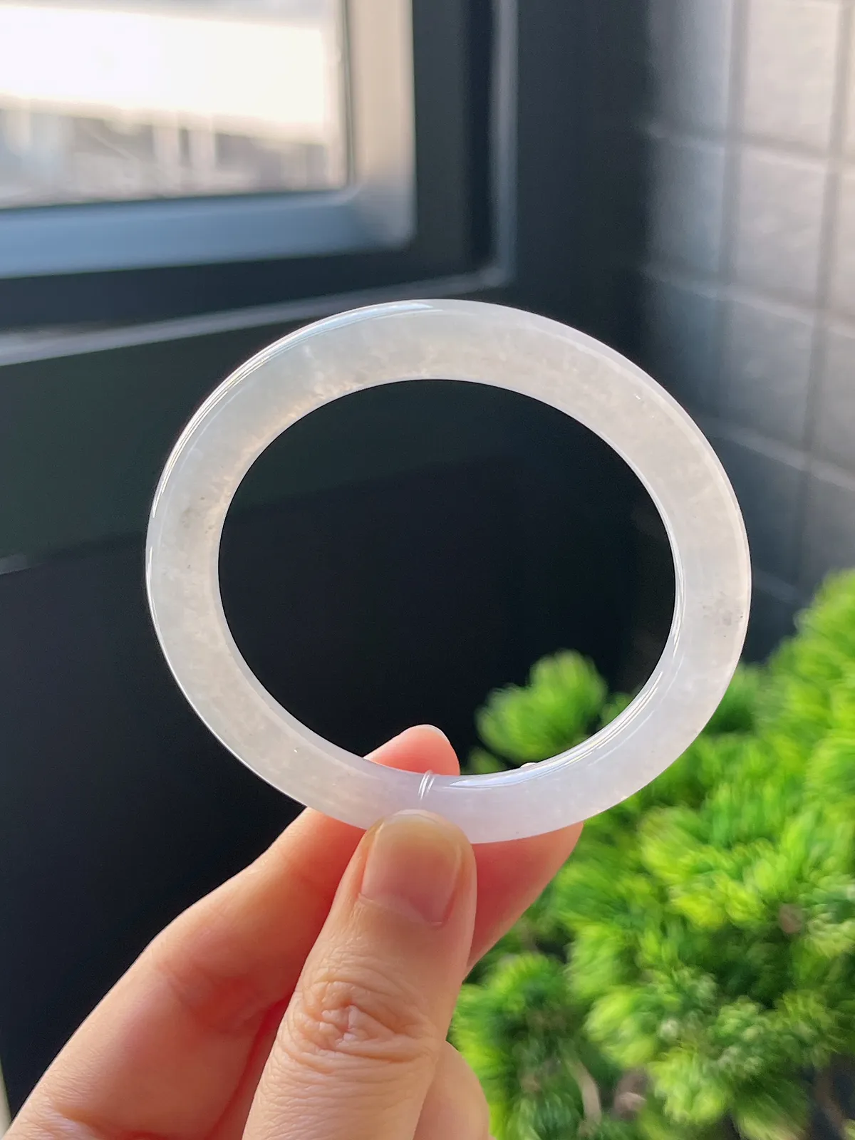 圆镯50.1圈口，翡翠冰种白色手镯