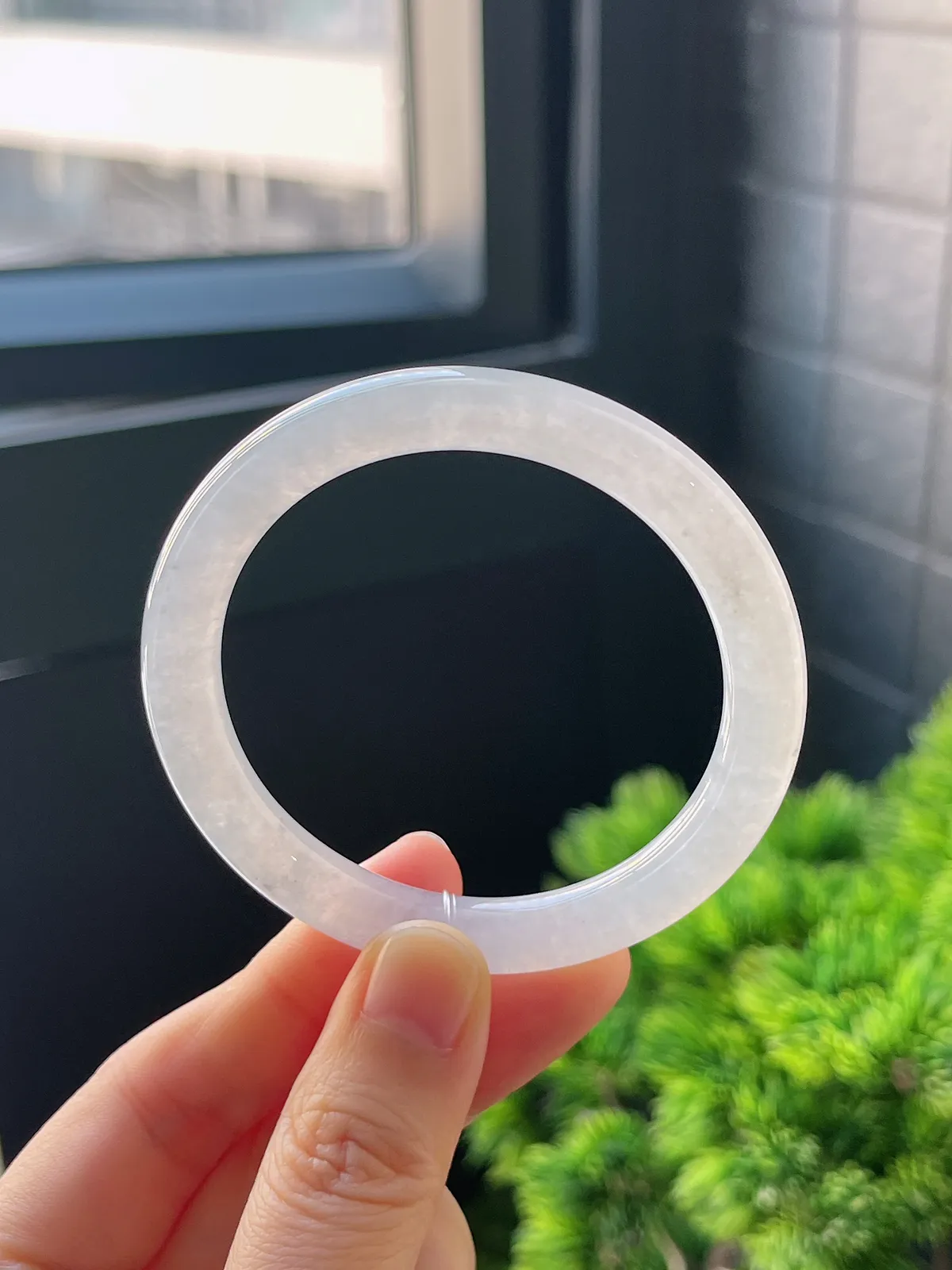 圆镯50.1圈口，翡翠冰种白色手镯