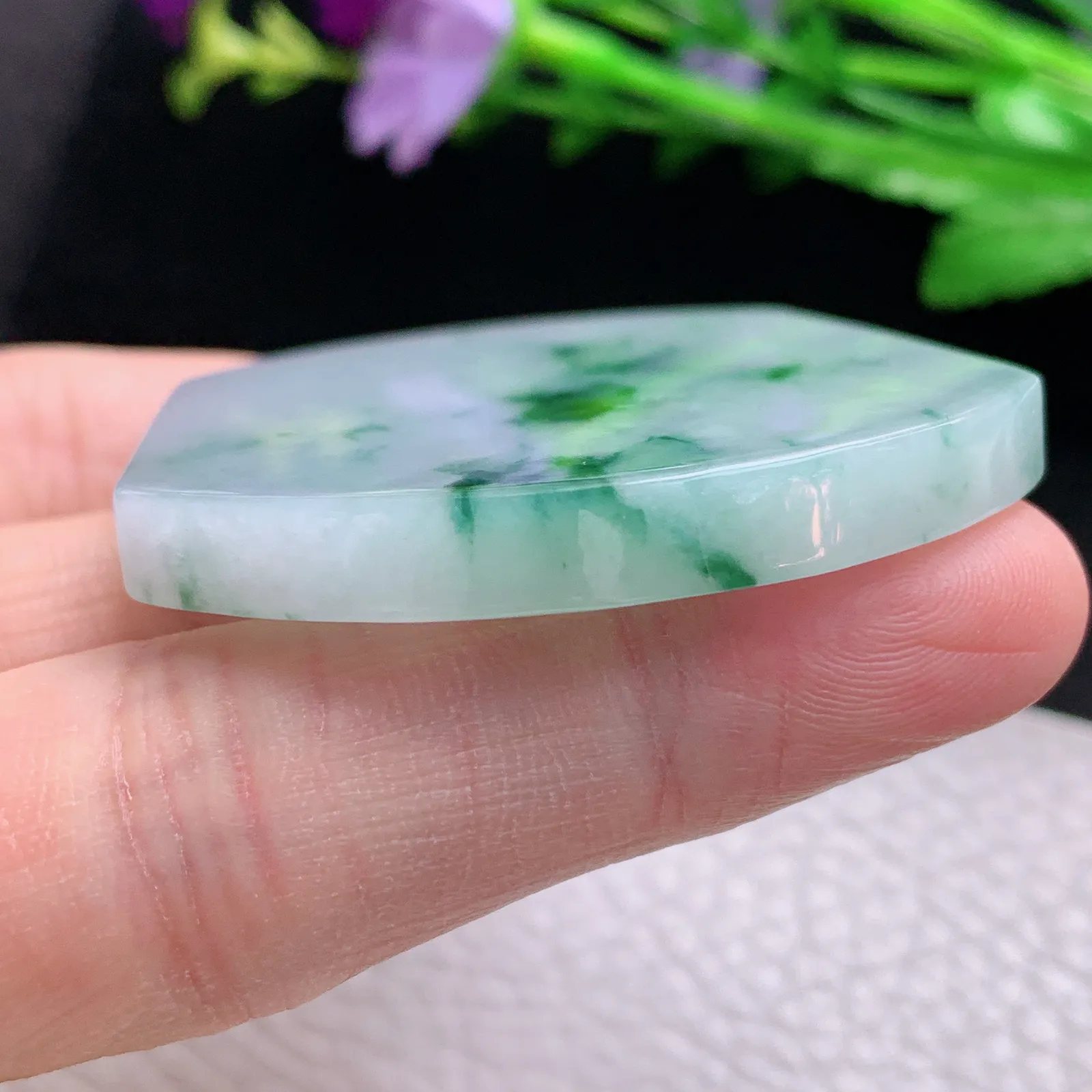 zen自然光55.6*47.5*6天然缅甸翡翠飘花大气无事牌 素面牌玉吊坠 玉挂件