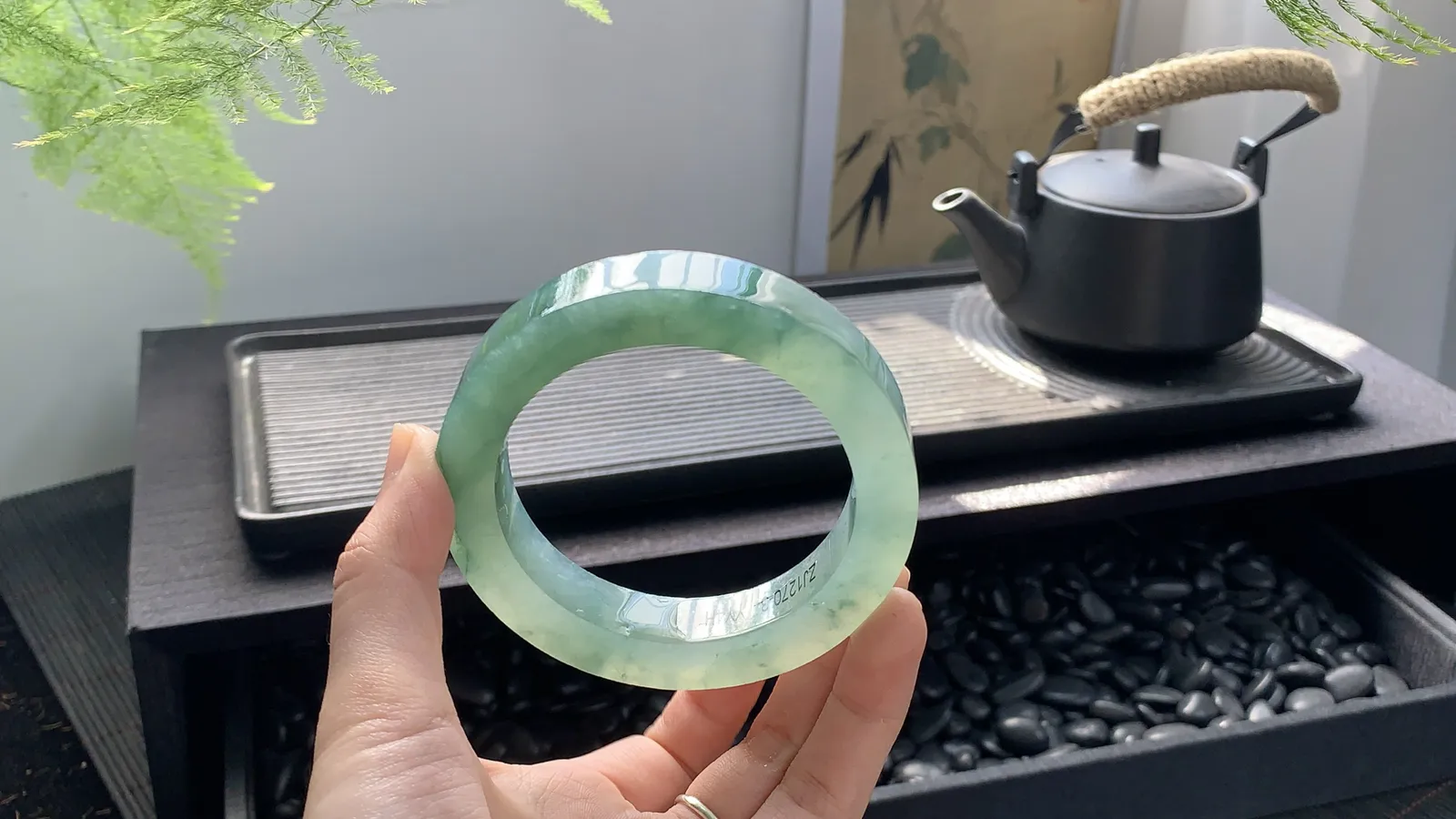  湖绿冰飘花镯胚