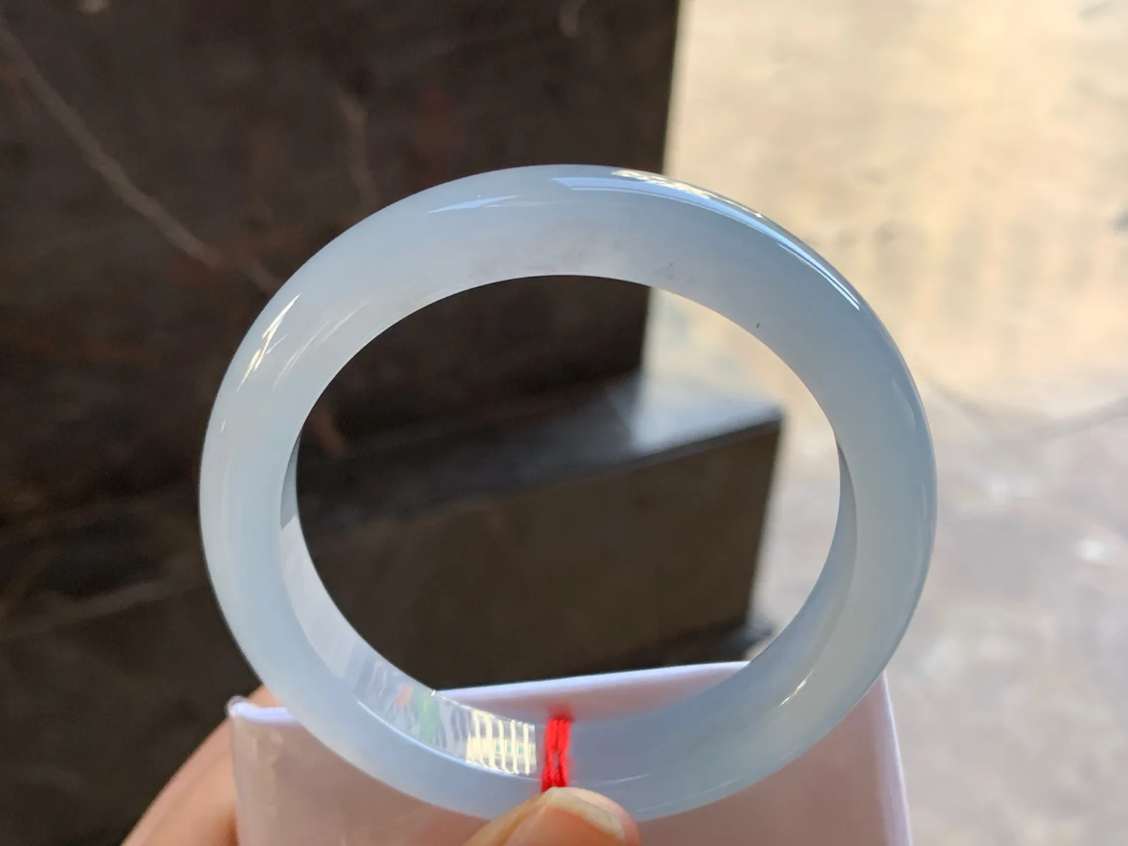 57-12.2-8.6

冰种手镯^_^清新 冰透