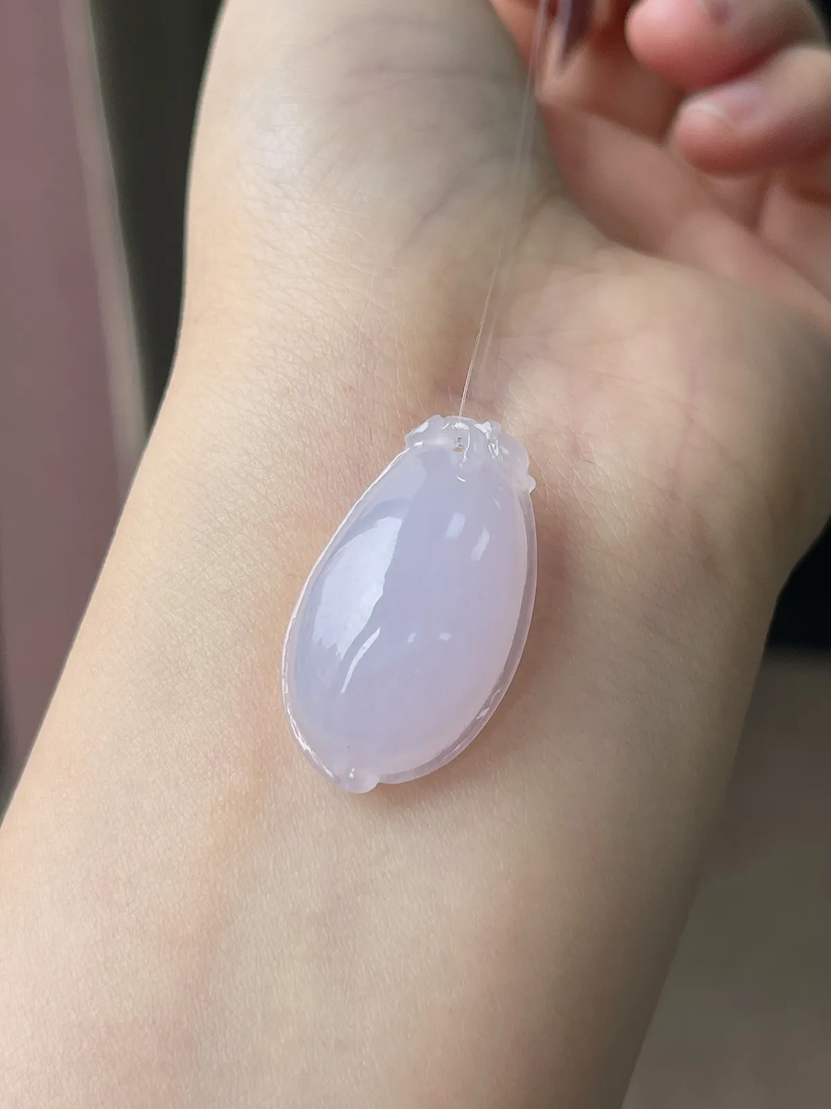 翡翠冰糯种淡紫色福瓜吊坠