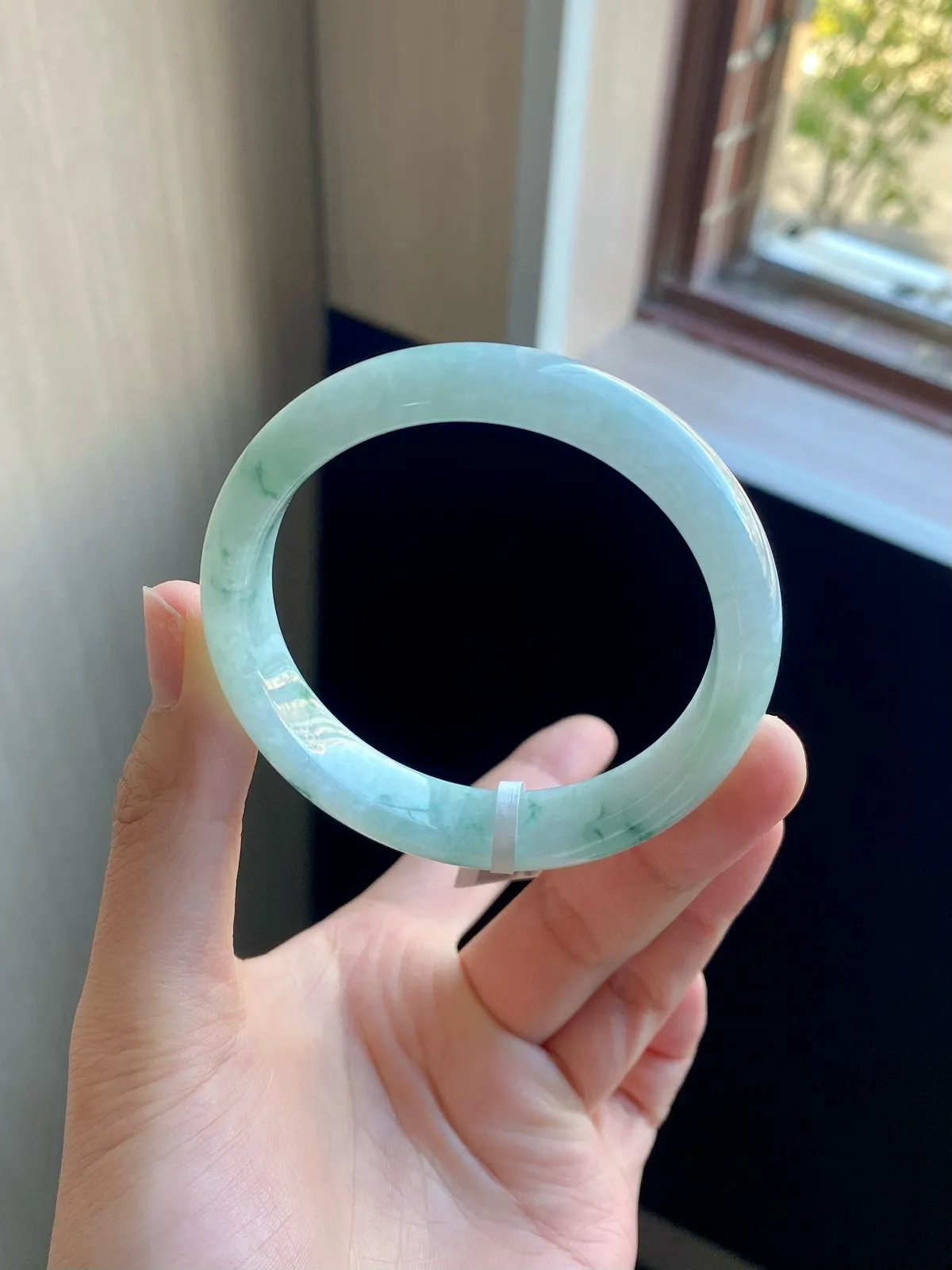 绿飘花正圈
⭕️57-12-7.8