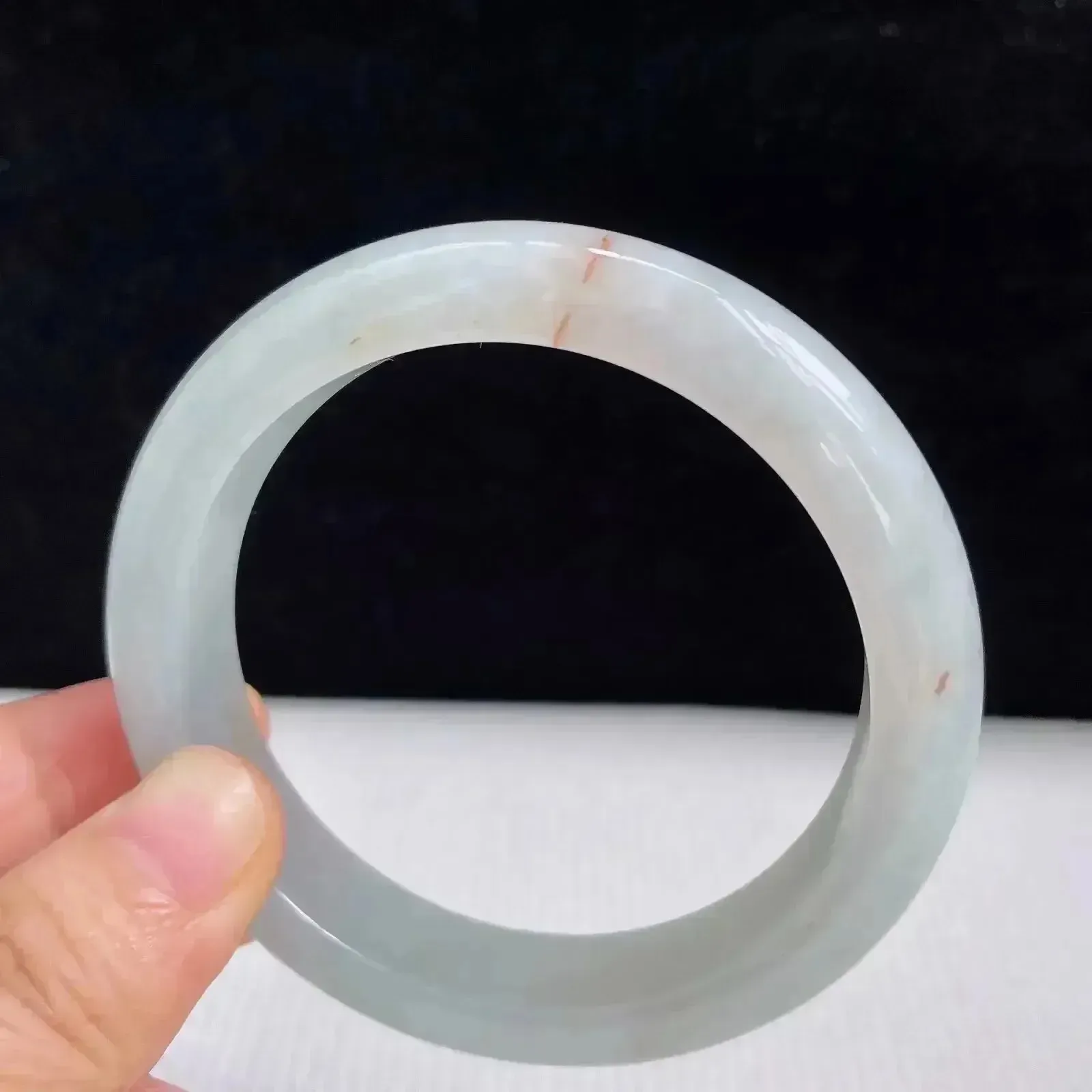 玉镯天然翡翠淡绿好种水55.3mm正圈手镯 54.65克