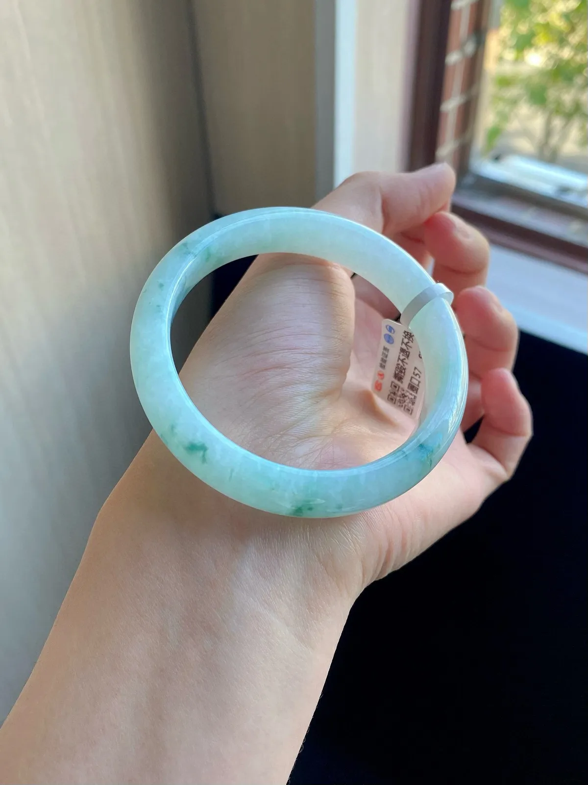 绿飘花正圈
⭕️57-12-7.8