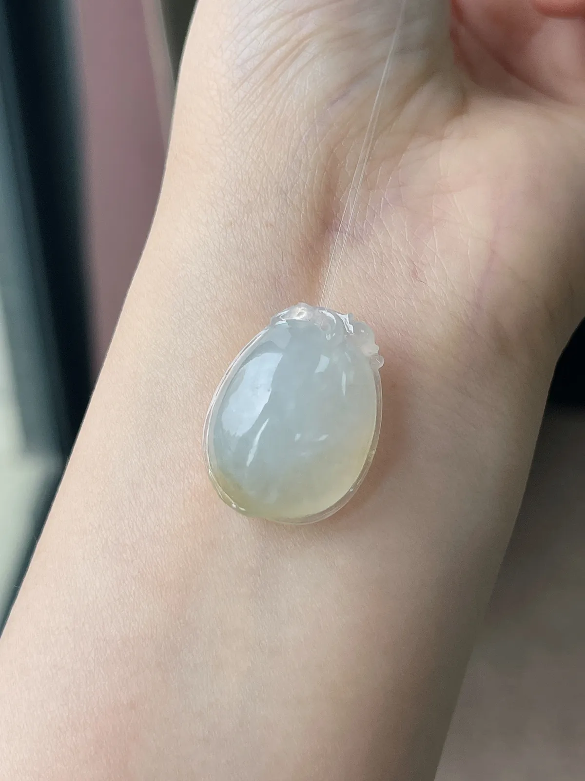 翡翠冰糯种黄色吊坠