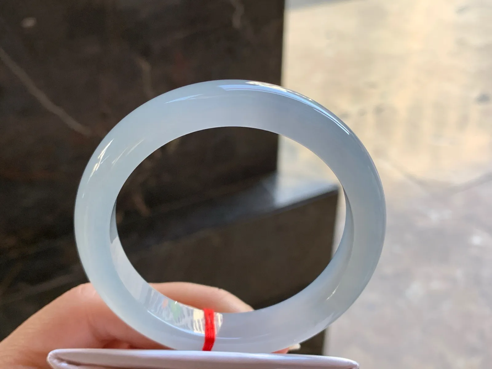 57-12.2-8.6

冰种手镯^_^清新 冰透