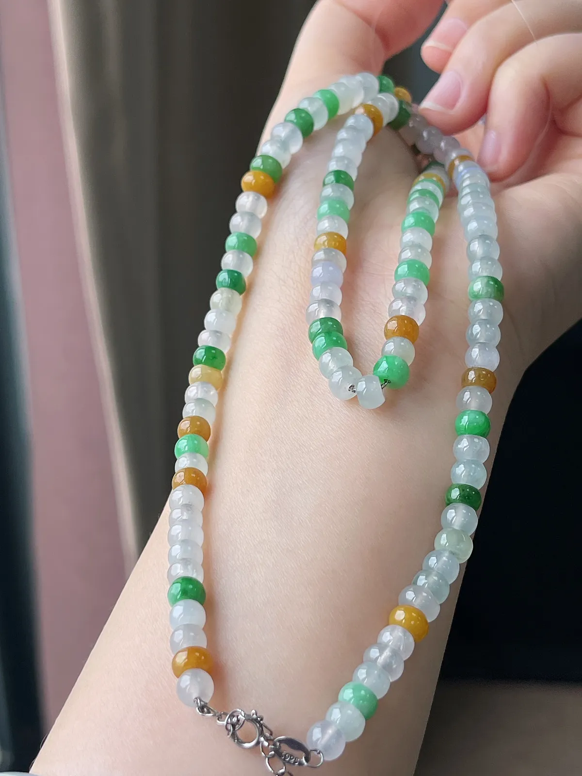 翡翠冰润多彩项链