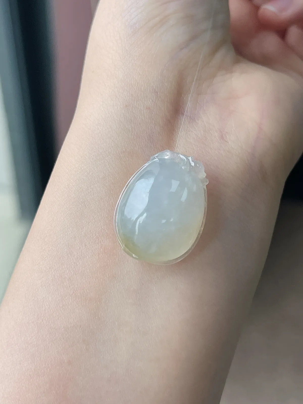 翡翠冰糯种黄色吊坠