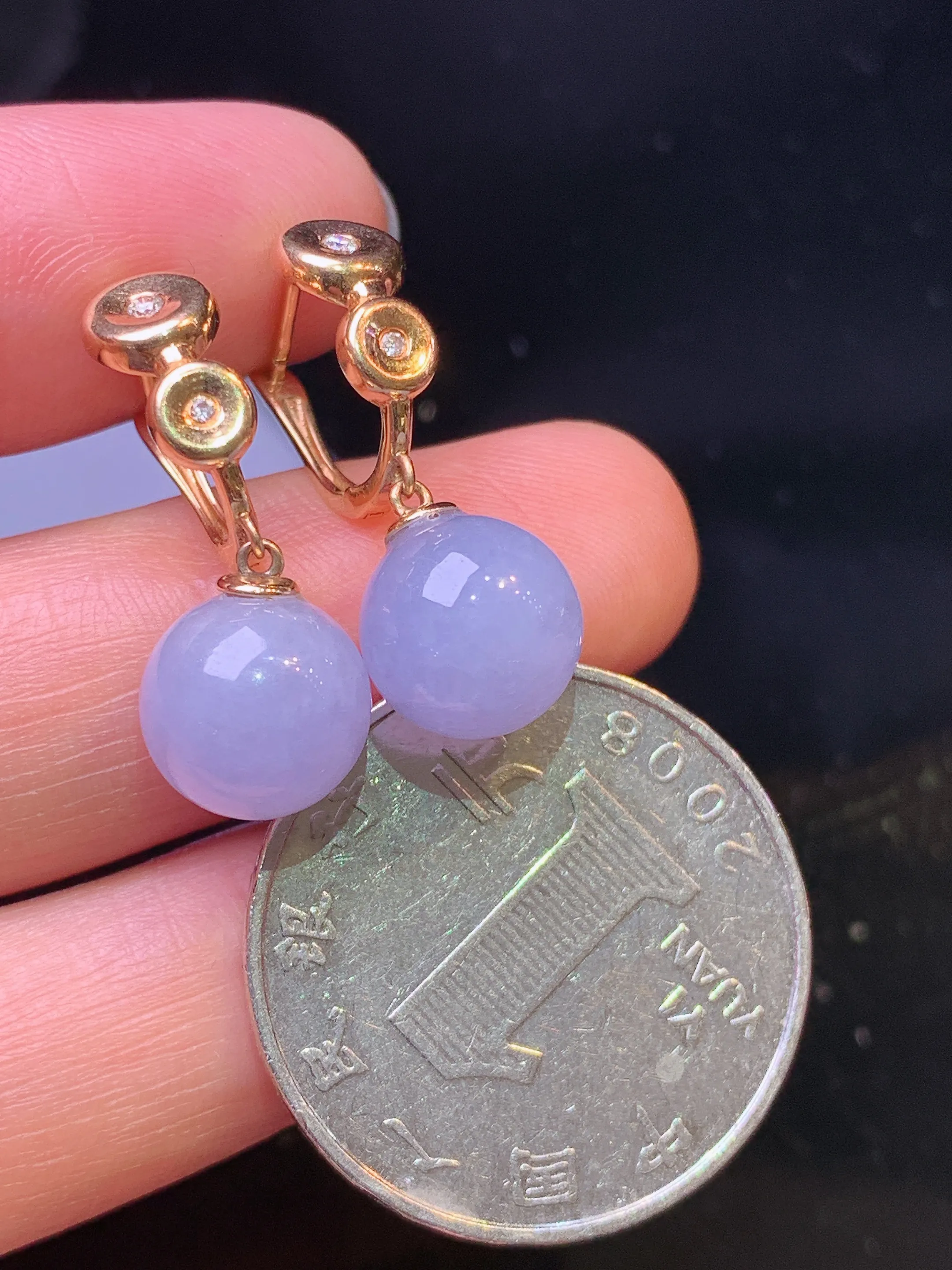 18k金镶嵌紫罗兰圆珠耳坠 玉质细腻 色泽艳丽清新 整体尺寸26*9.3