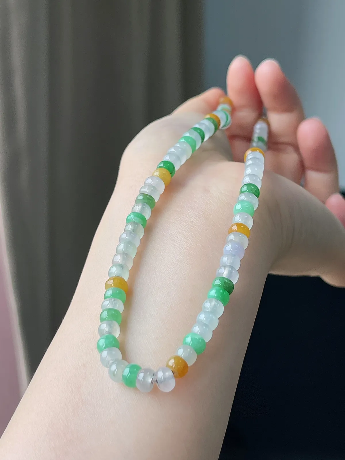 翡翠冰润多彩项链