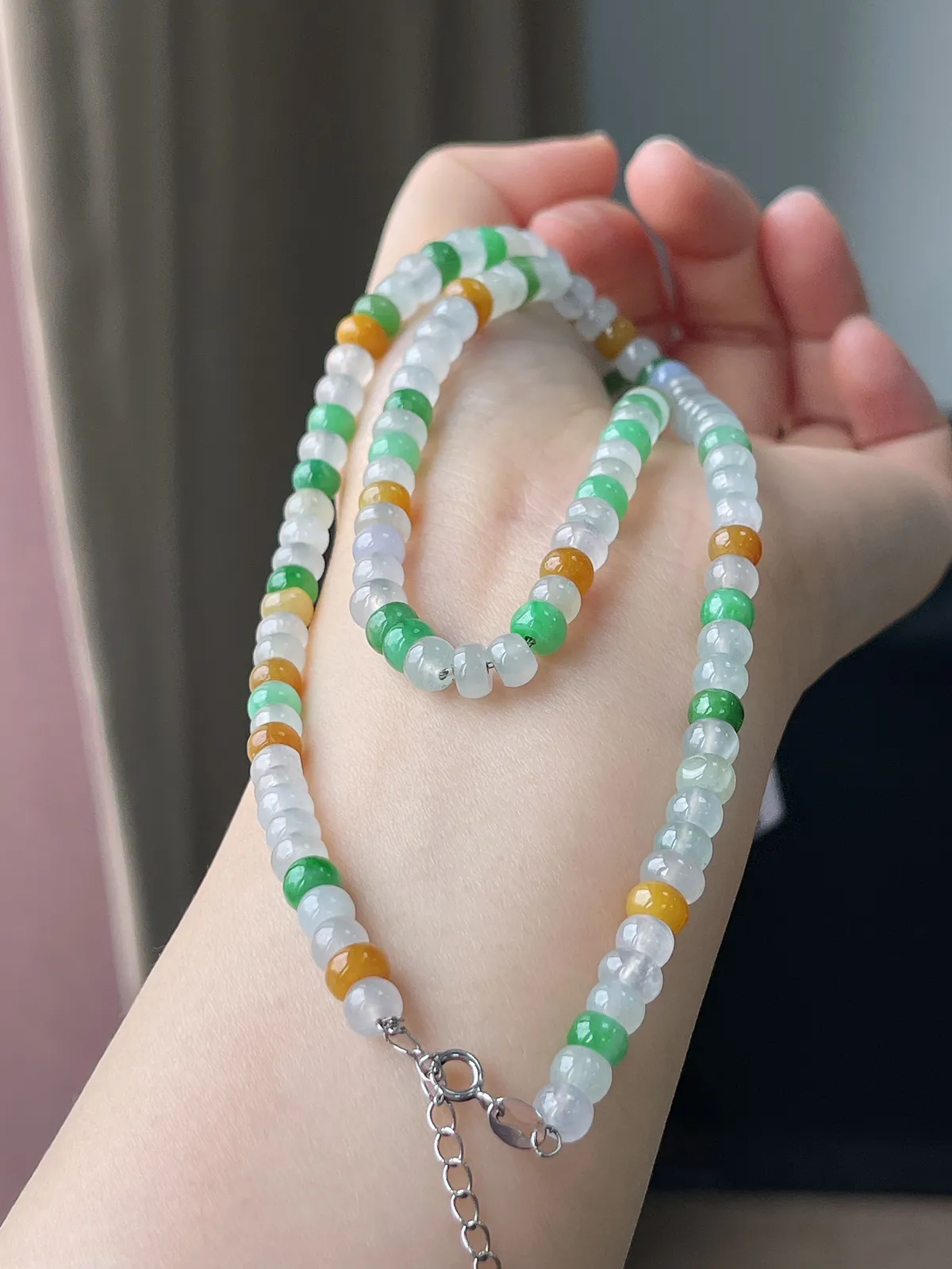 翡翠冰润多彩项链