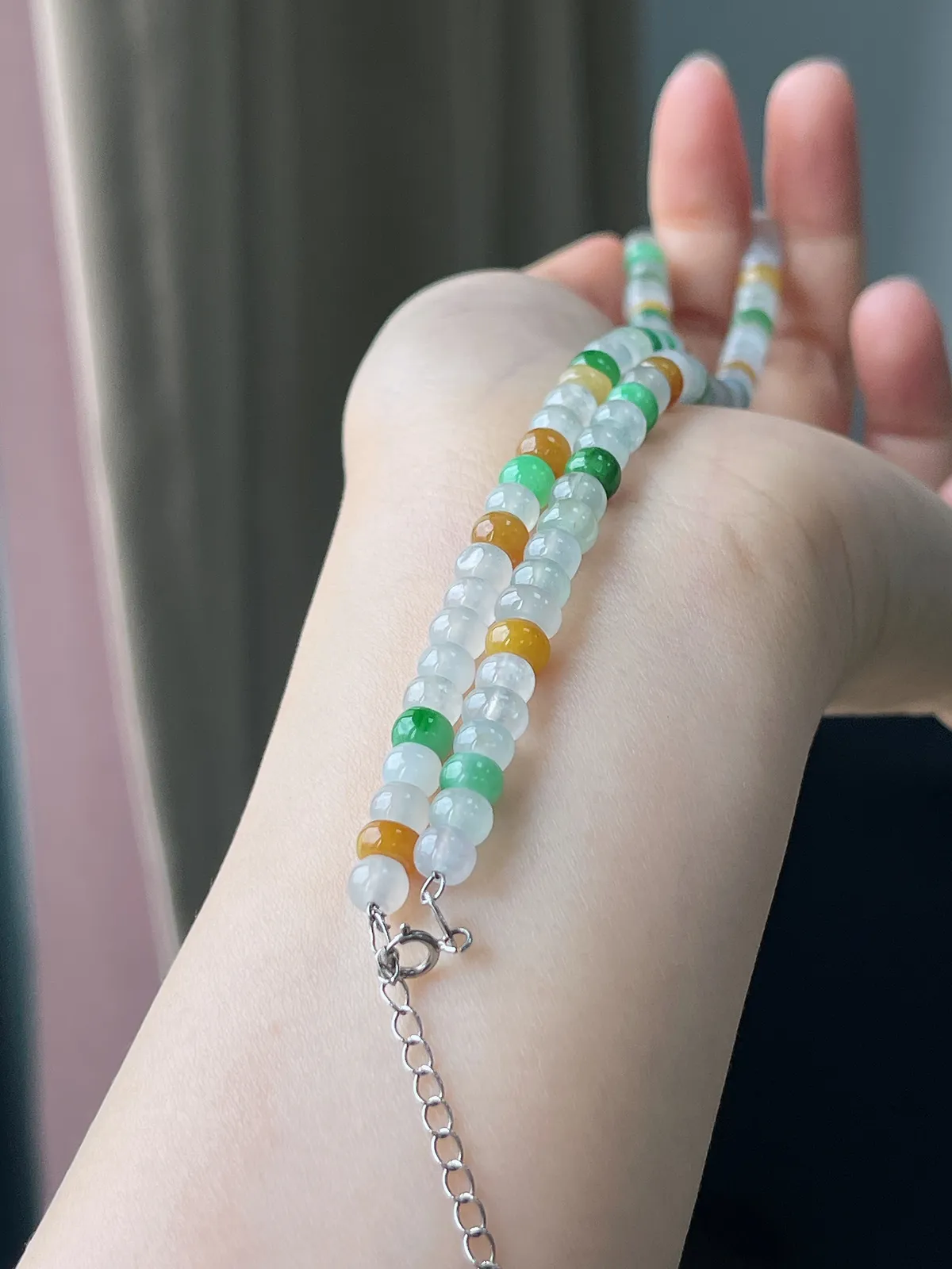 翡翠冰润多彩项链