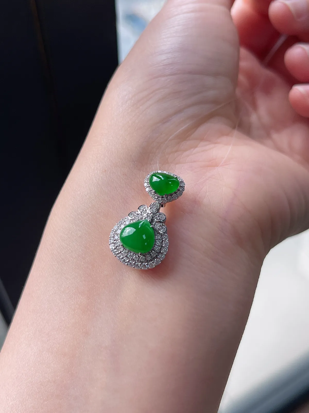 18k金翡翠冰糯种绿色吊坠