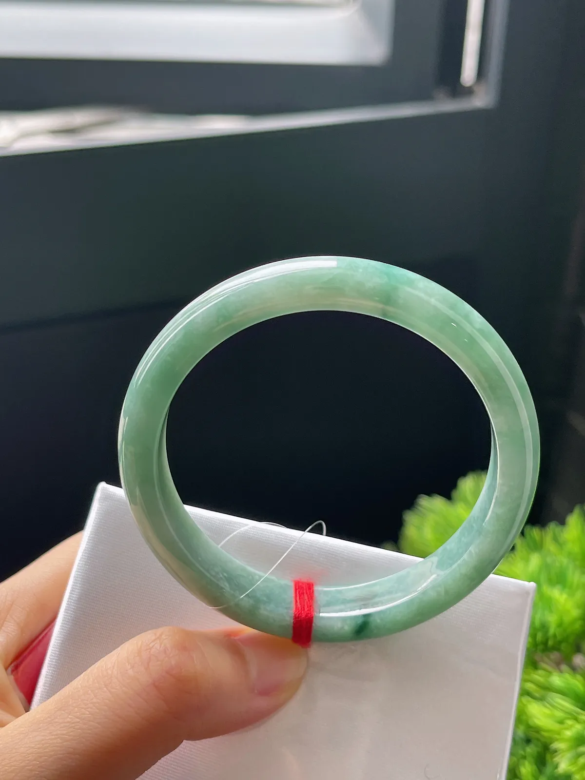 正圈52圈口，翡翠糯化种绿色手镯