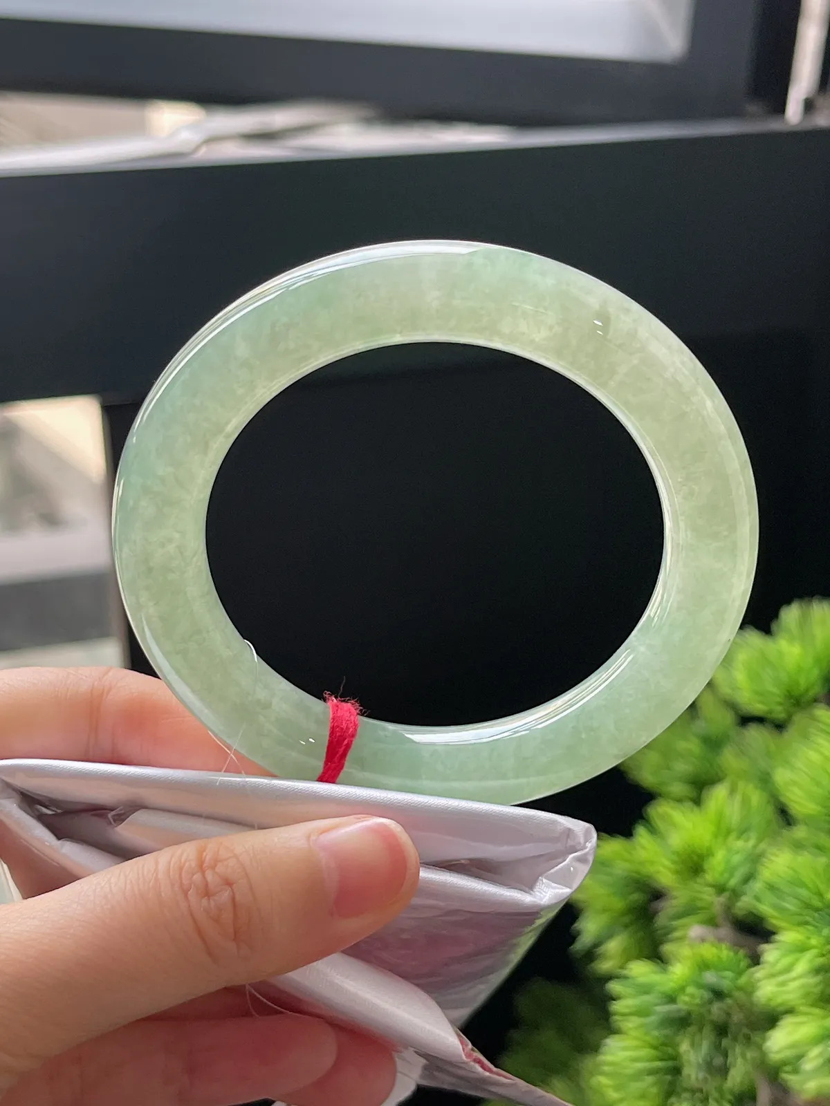 圆条56，翡翠冰晴底满绿手镯