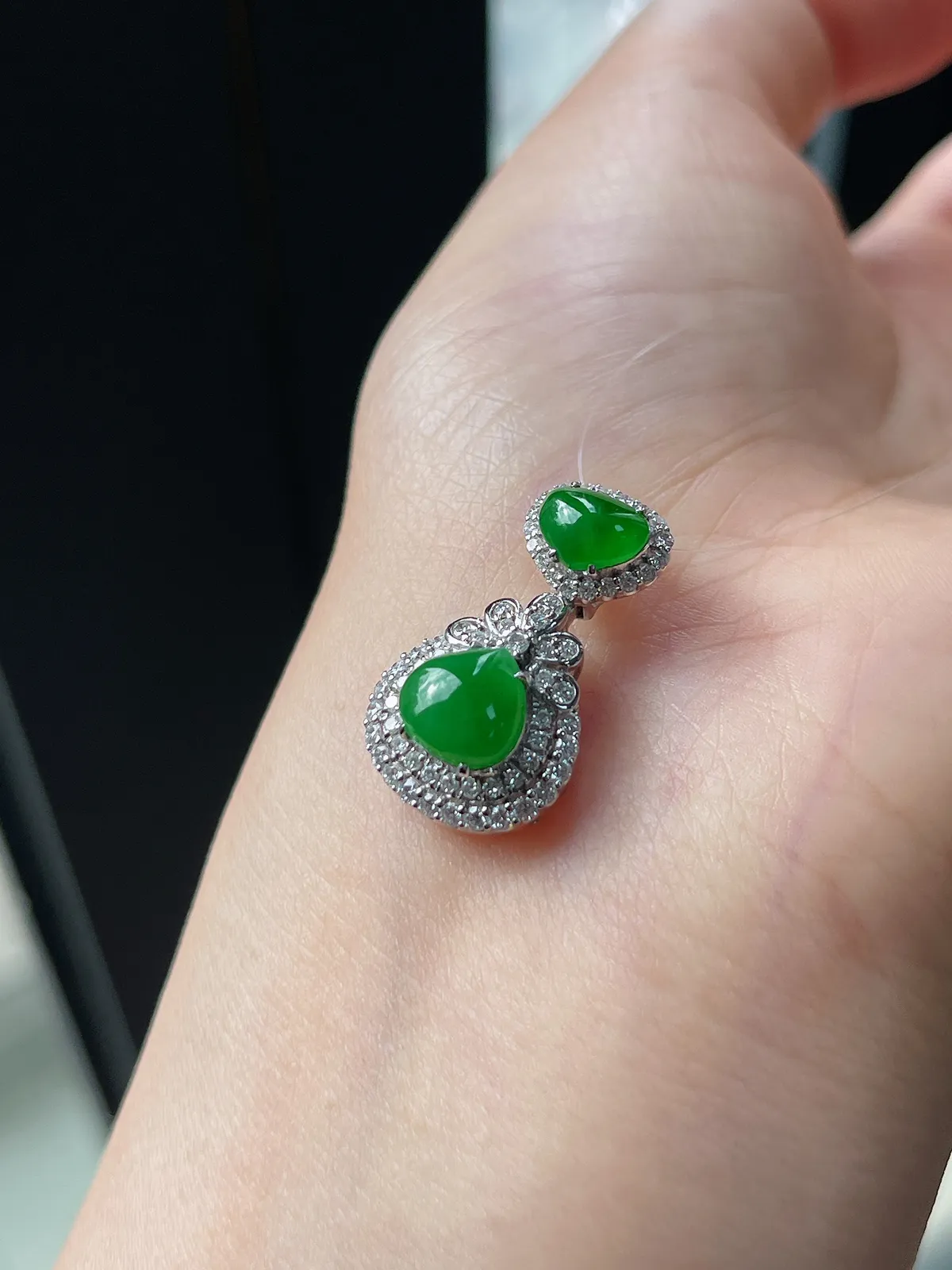 18k金翡翠冰糯种绿色吊坠