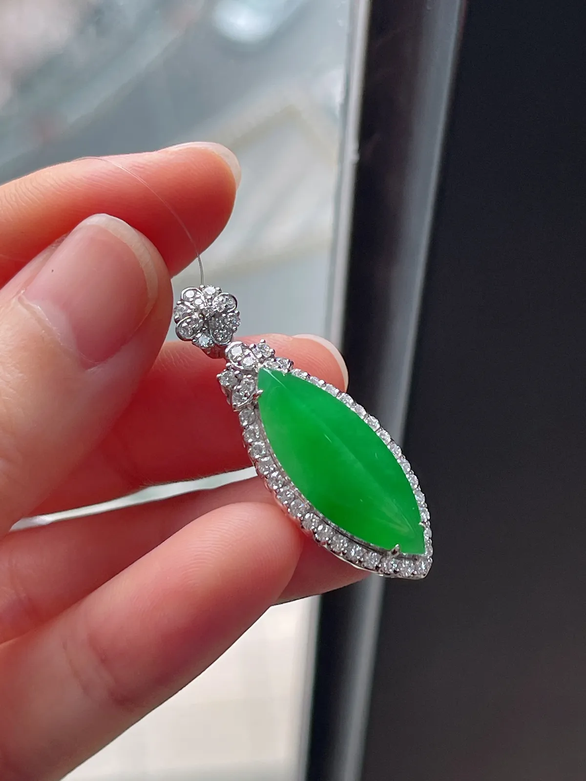 18k金翡翠冰糯种绿色吊坠