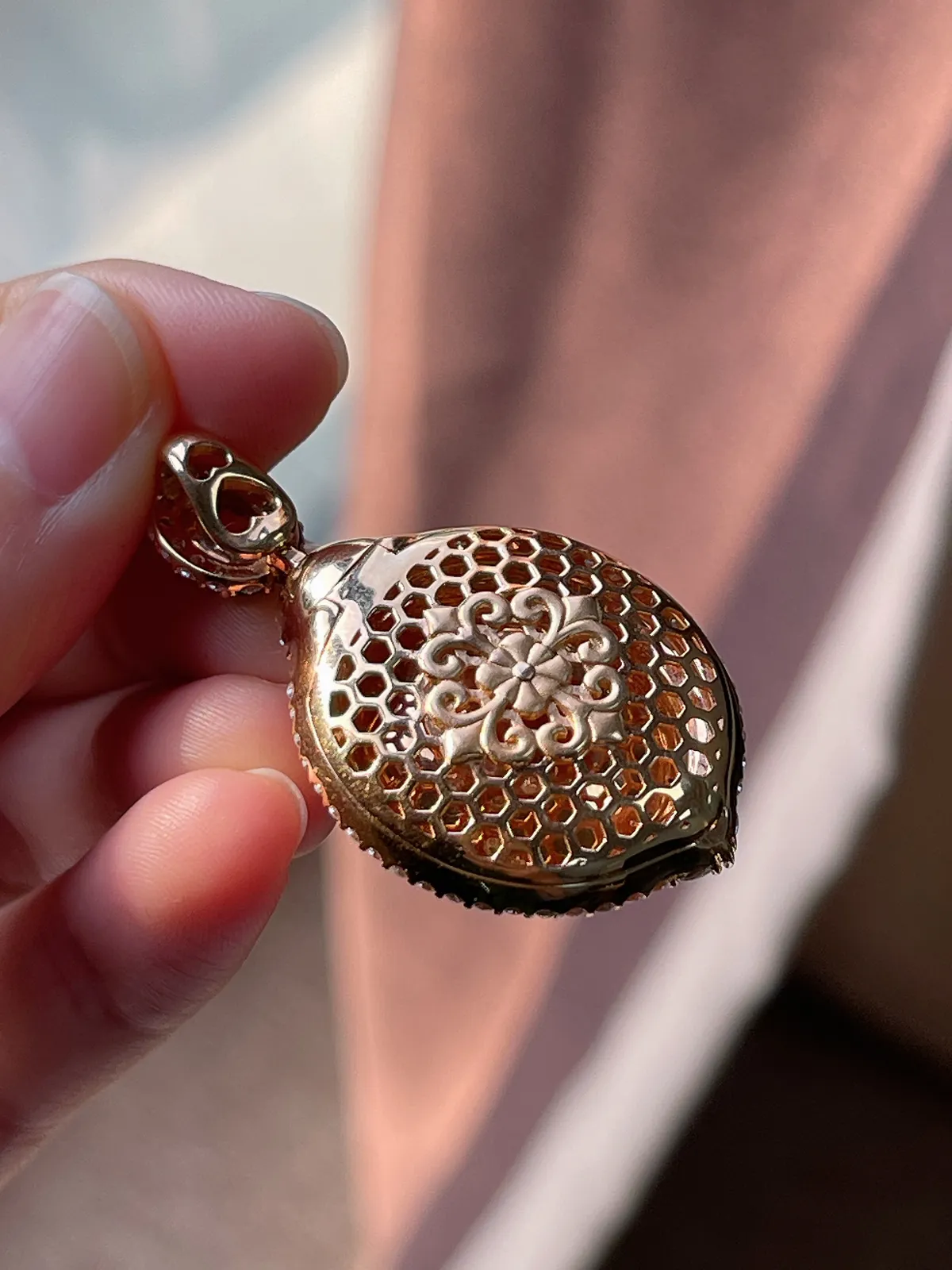 18k金翡翠糯化种紫色大蛋面吊坠