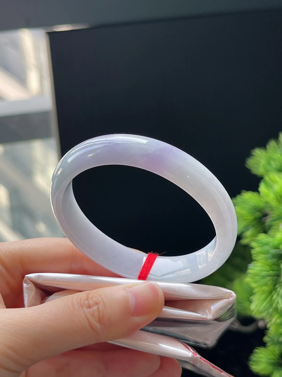 贵妃镯54圈口，翡翠春带彩手镯