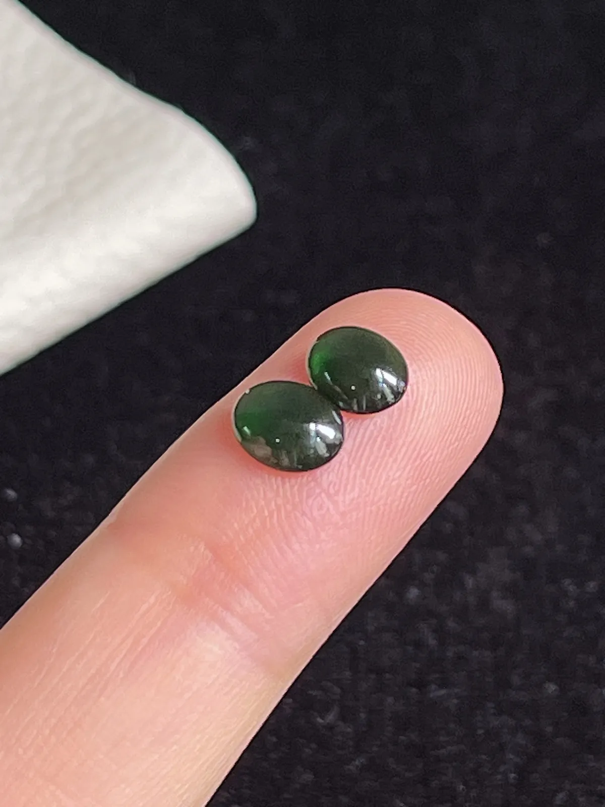 翡翠蛋面，单颗价