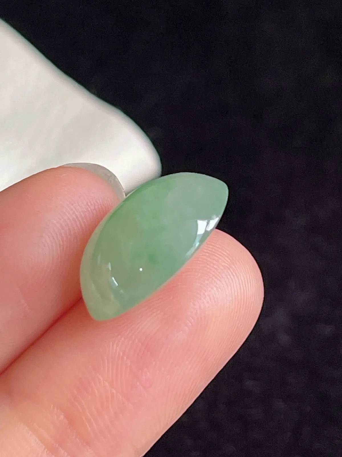 翡翠冰糯种浅绿色戒面