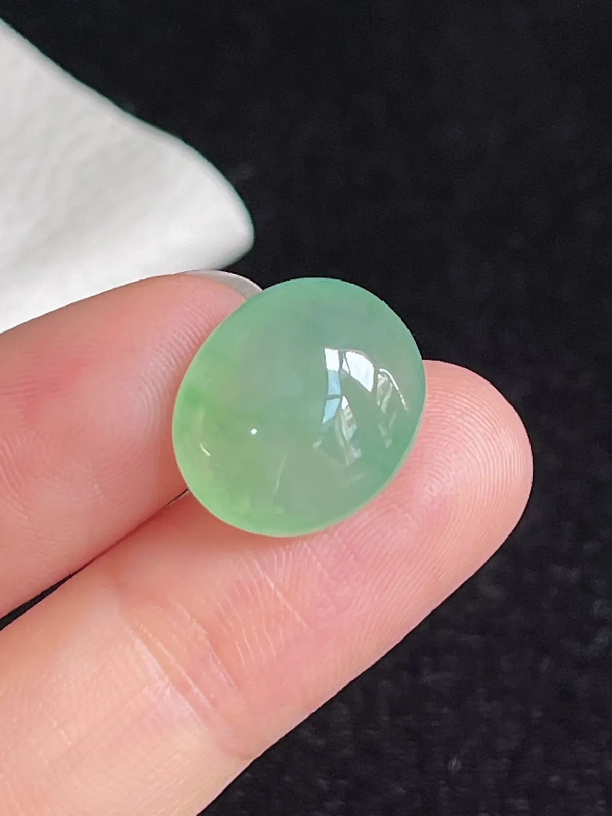 翡翠冰糯种浅绿色戒面