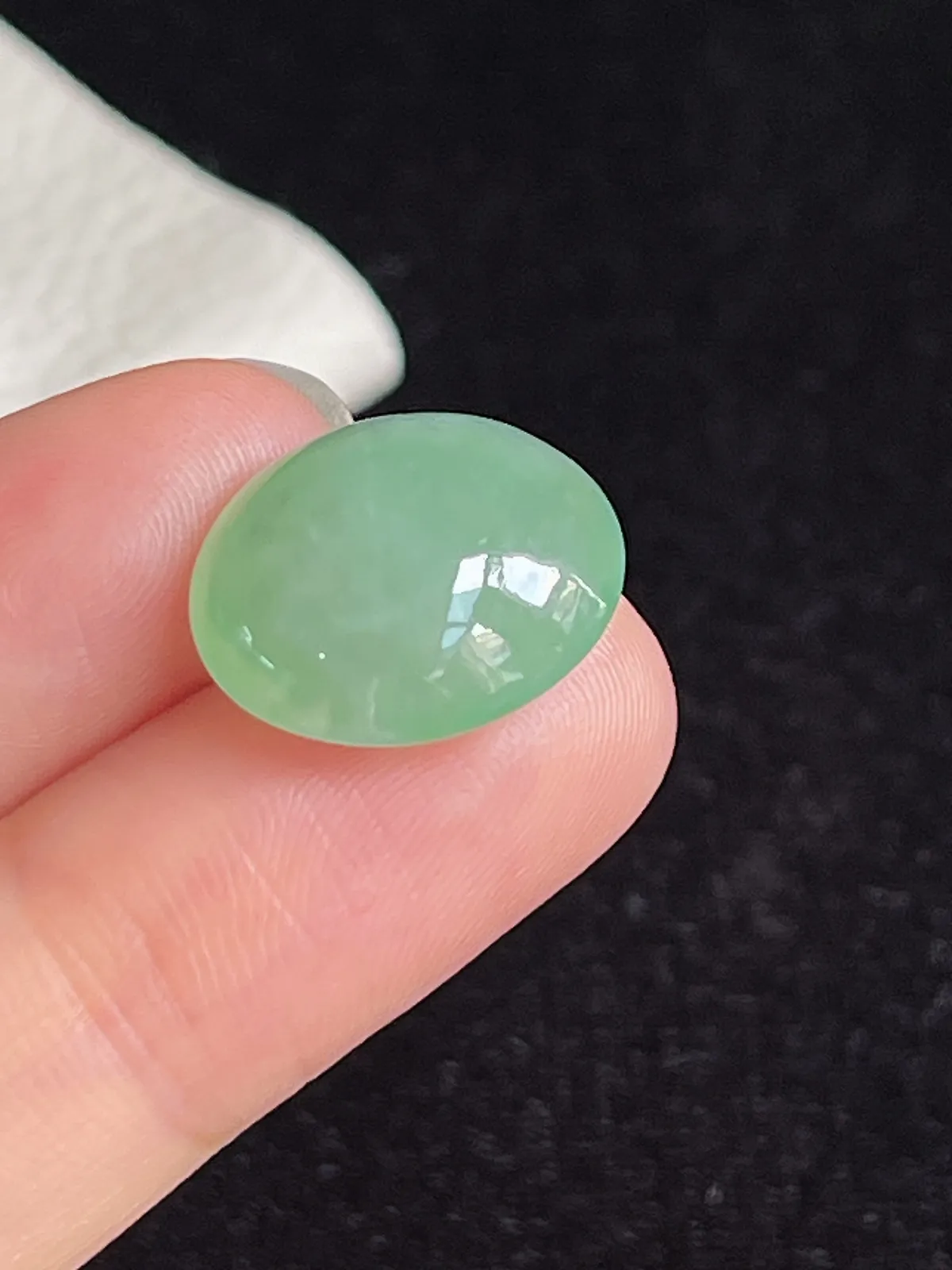 翡翠冰糯种浅绿色戒面