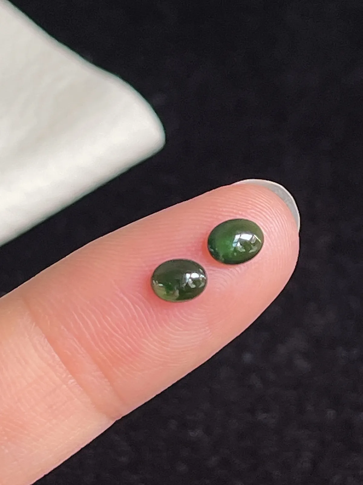 翡翠蛋面，单颗价