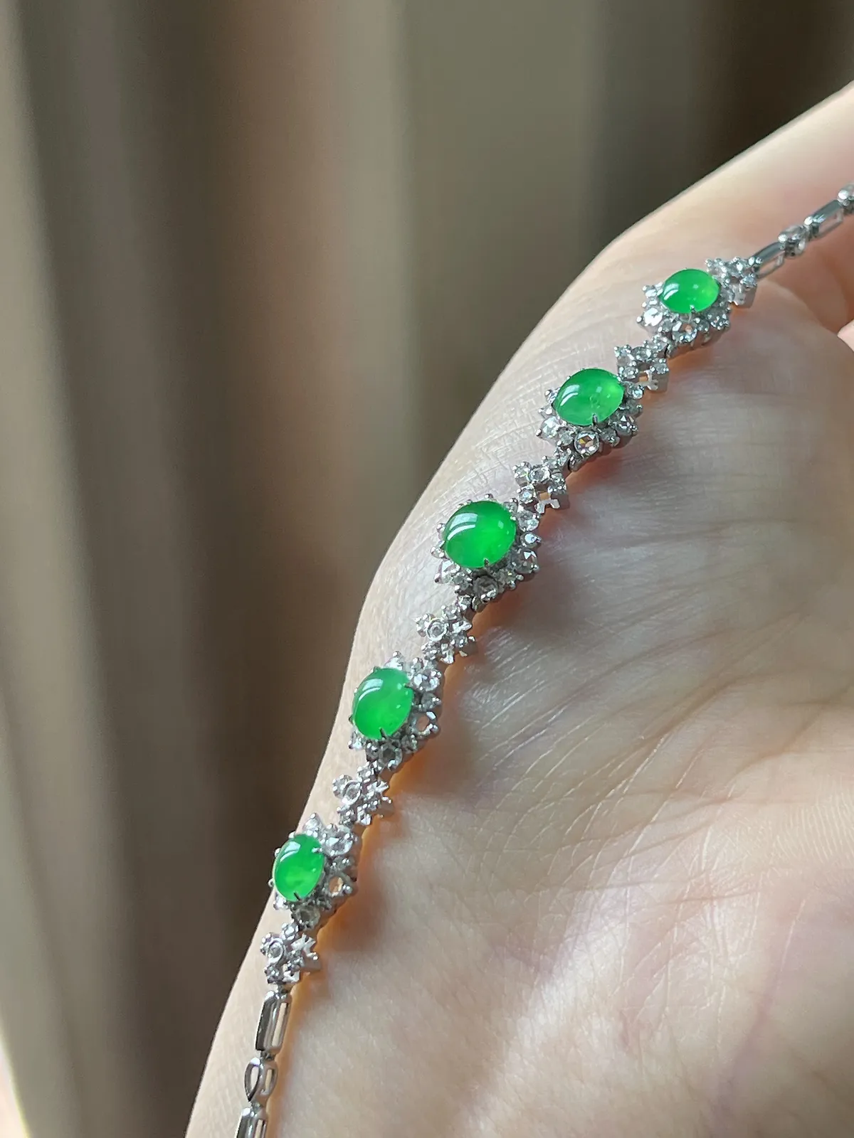 18k金翡翠冰糯满绿手链