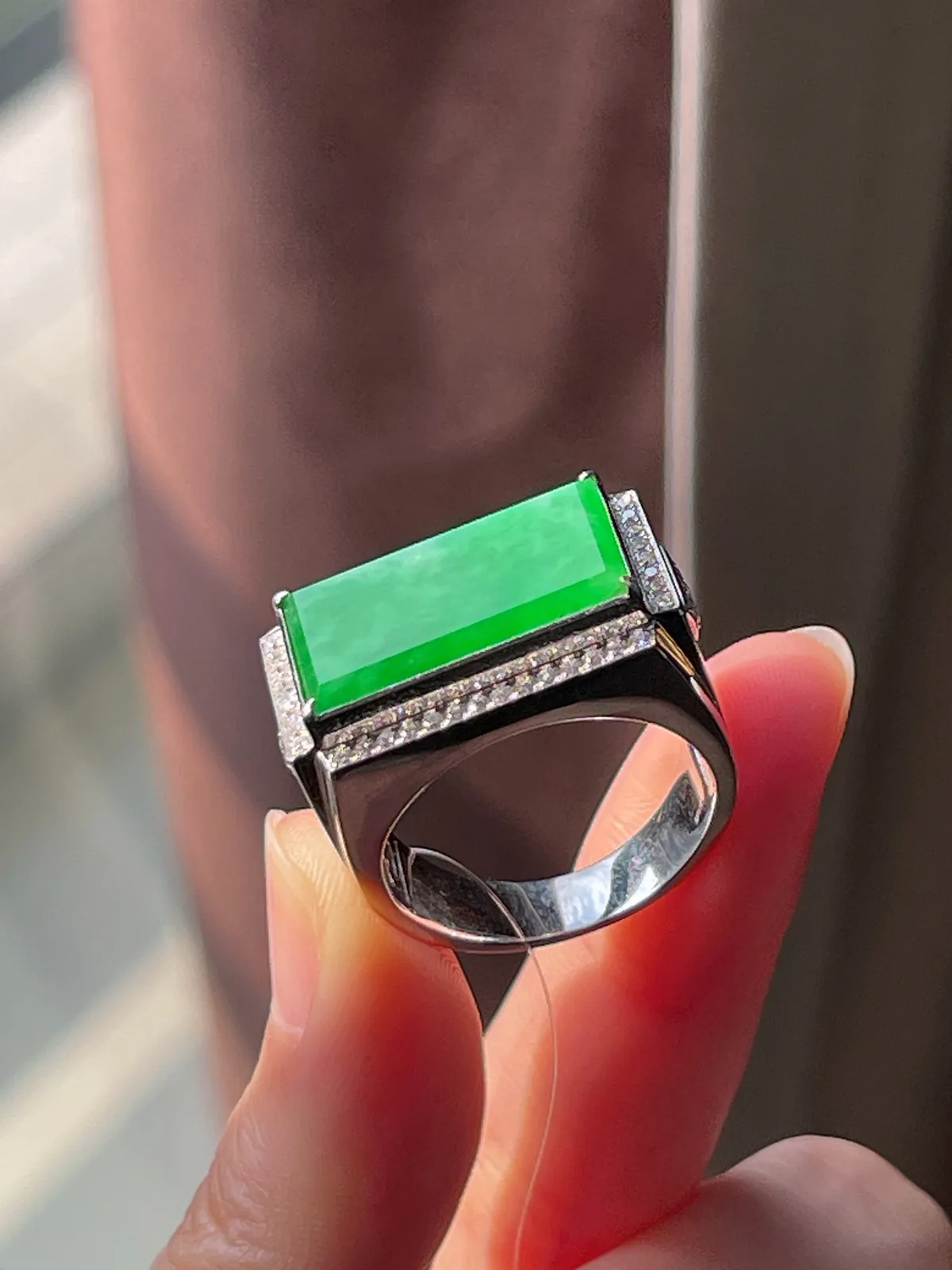 翡翠糯化种满绿戒指