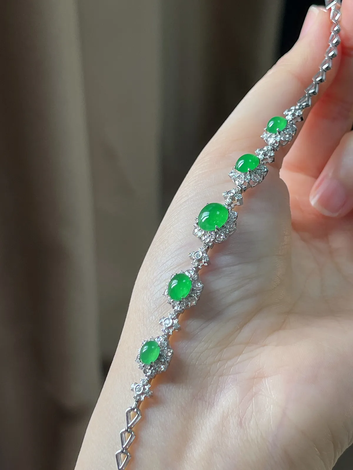 18k金翡翠冰满绿手链