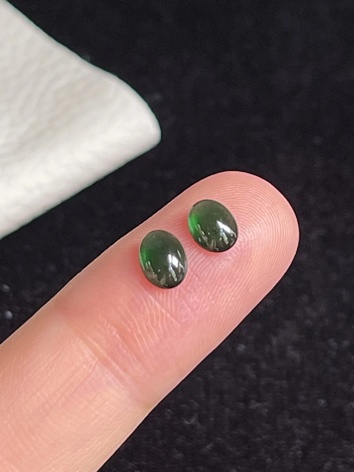 翡翠蛋面，单颗价