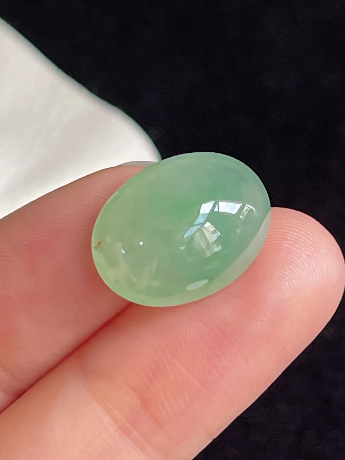 翡翠冰糯种浅绿色戒面