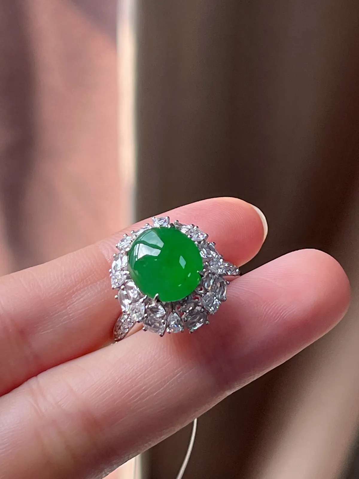 18k金翡翠满绿戒指