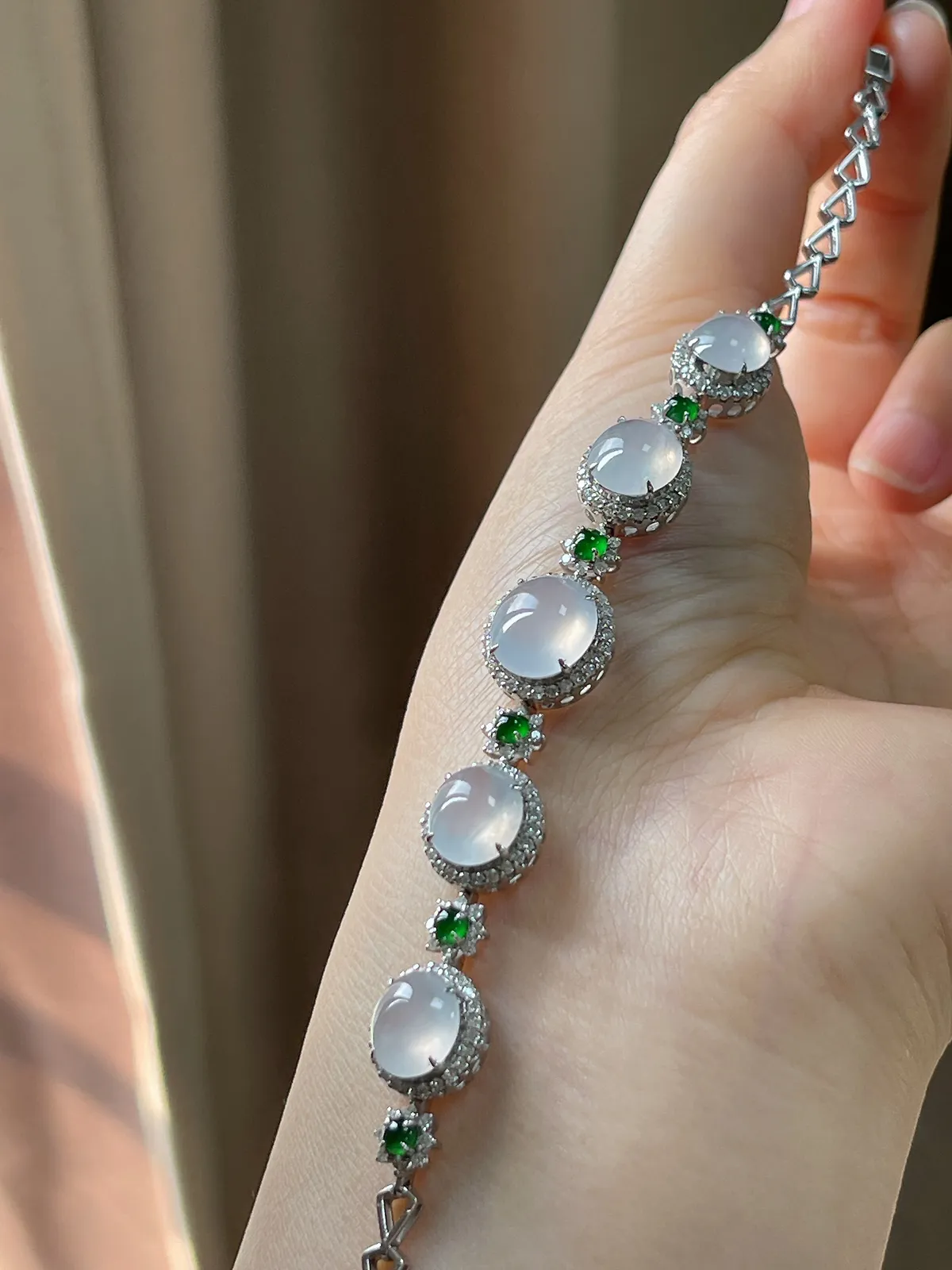 18k金翡翠白冰手链