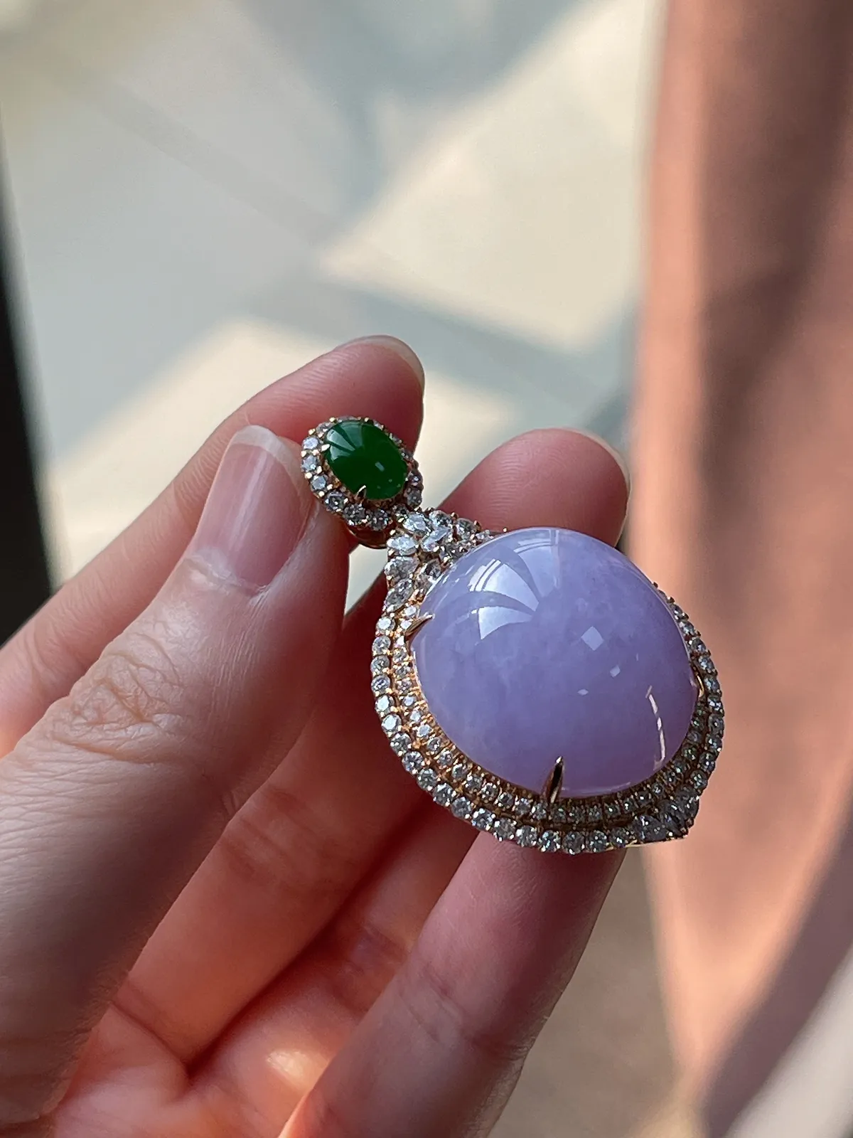 18k金翡翠糯化种紫色大蛋面吊坠