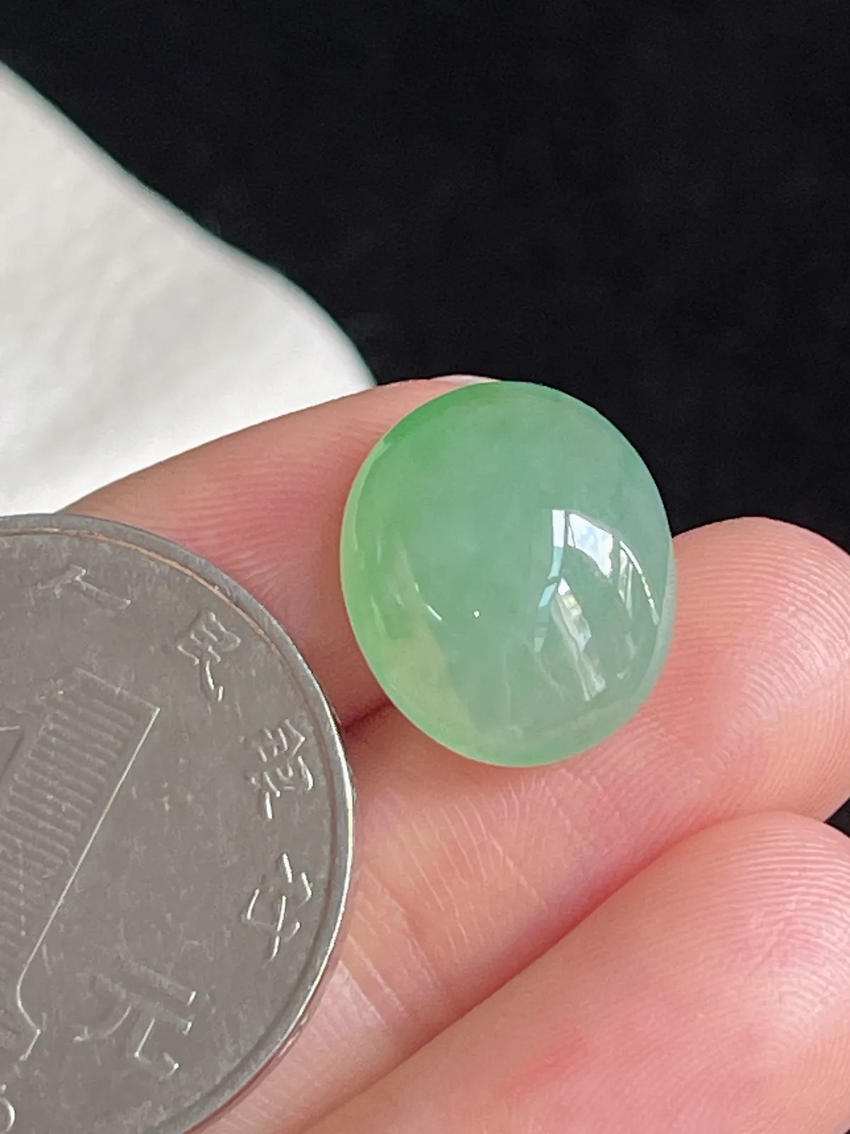 翡翠冰糯种浅绿色戒面